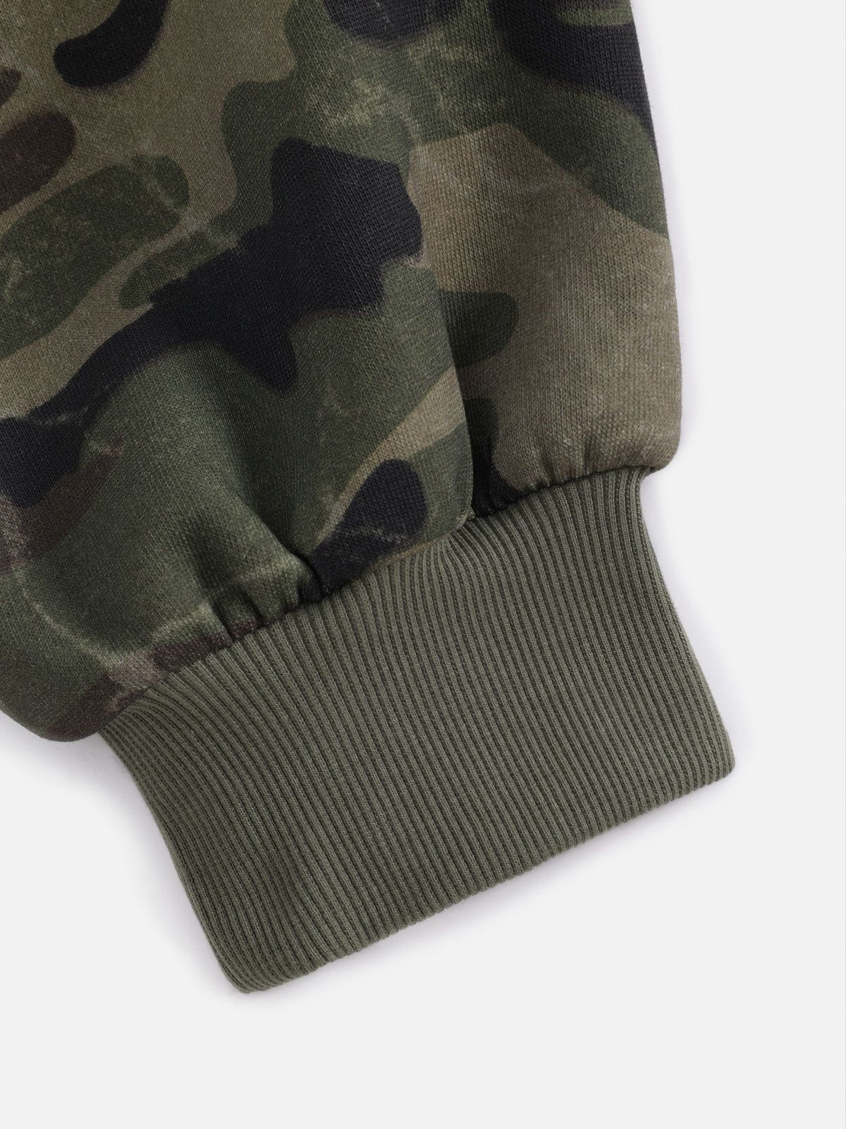 Aelfric Eden Camo Zip Up Hoodie - Image 11