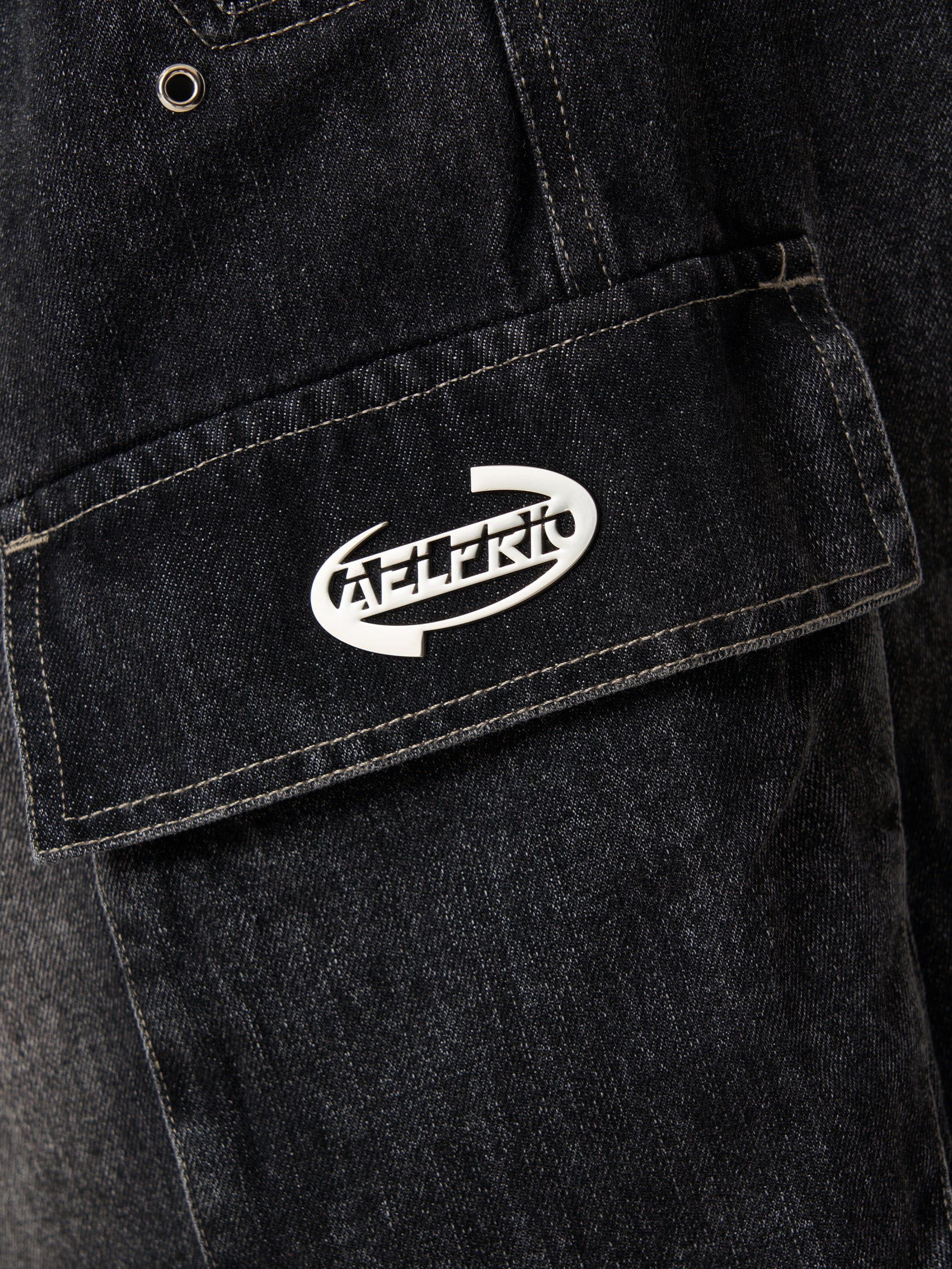 Aelfric Eden Drawstring Decorative Zipper Jorts - Image 11