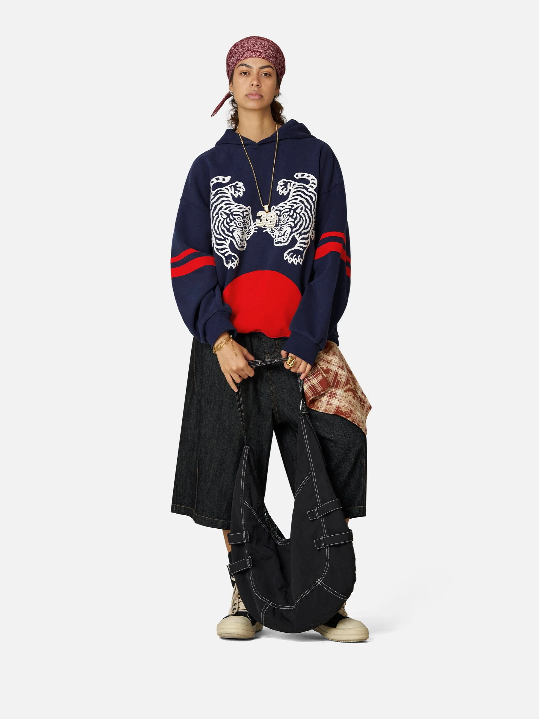 Aelfric Eden Oversized  Embroidery Tiger Hoodie - Image 6