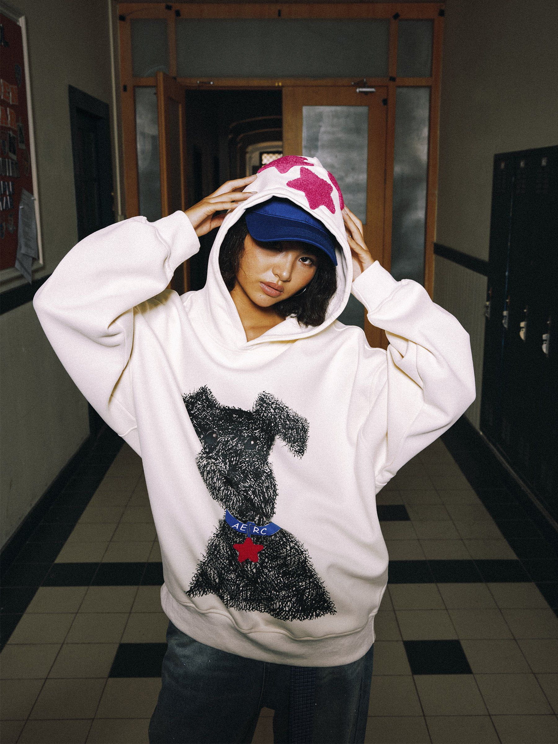 Aelfric Eden Oversized Graffiti Dog Graphic Hoodie - Image 3
