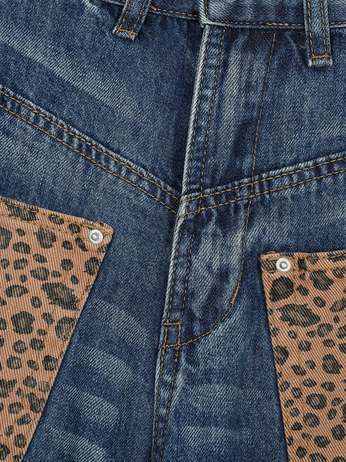 Aelfric Eden Leopard Pocket Reversible Baggy Barrel Jeans - Image 4