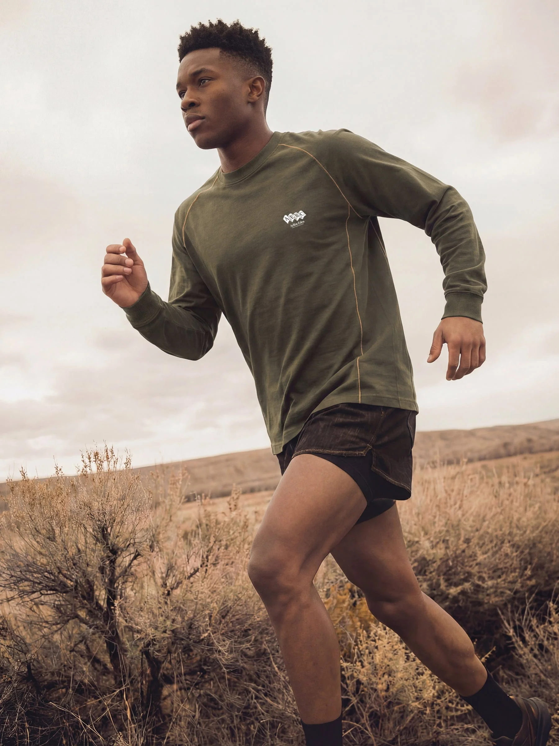 Breezy Urban Run Long Sleeve Tee - Image 4