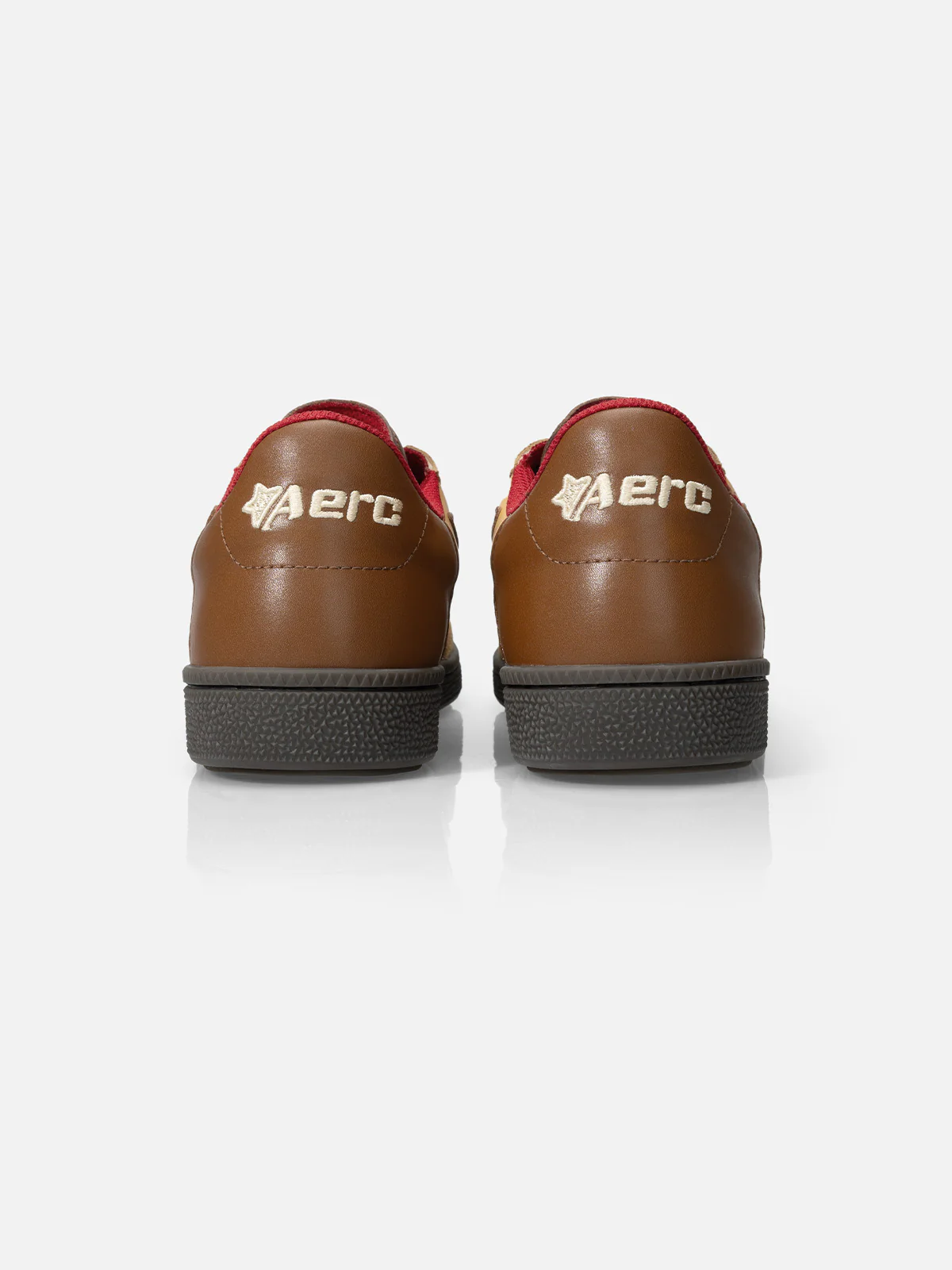Triple Star Embroidery Star Gum Sole Skate Shoes - Image 4
